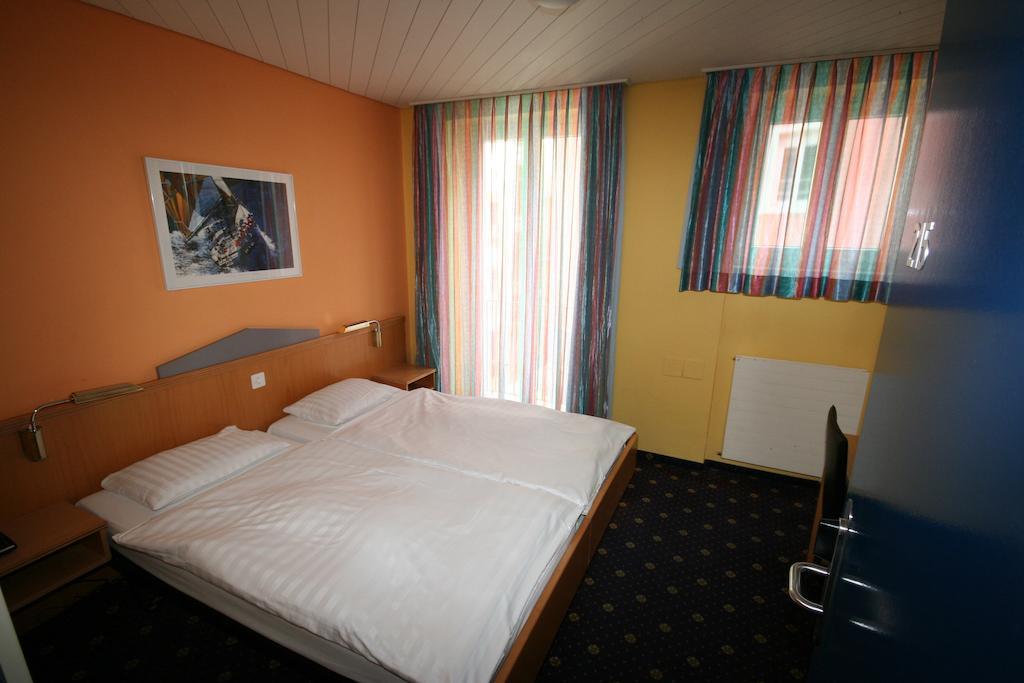 Hotel Regina Цюрих Екстериор снимка