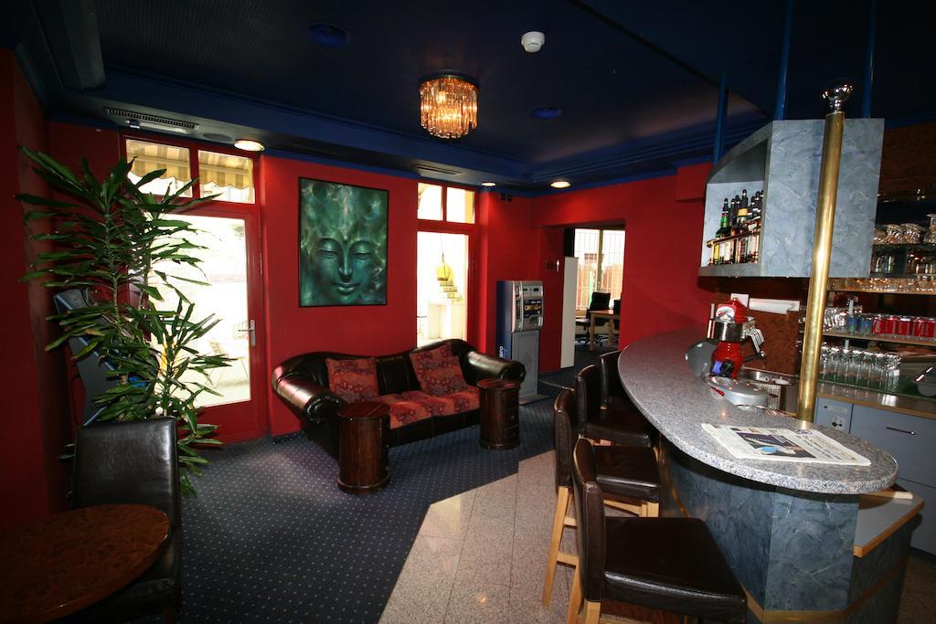 Hotel Regina Цюрих Екстериор снимка